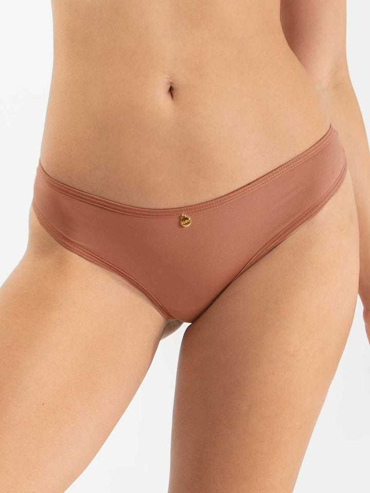 Brasilera Para Mujer con Detalle Posterior Caramelo Velvet