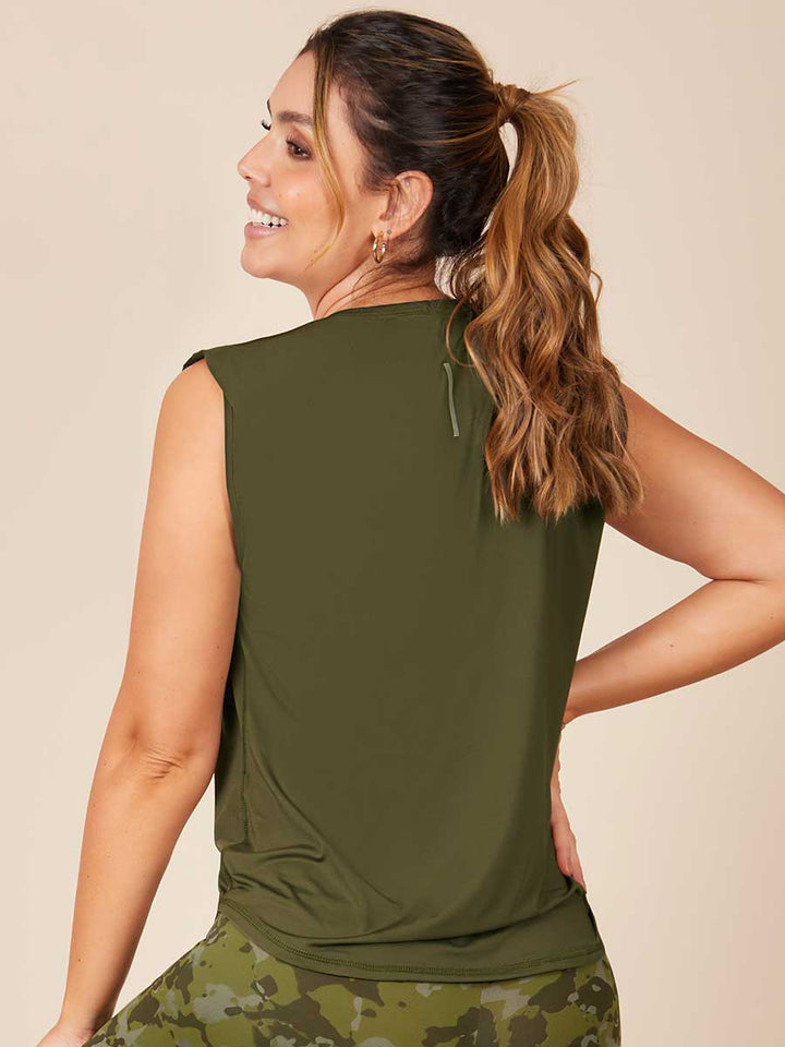 Camiseta Verde Militar