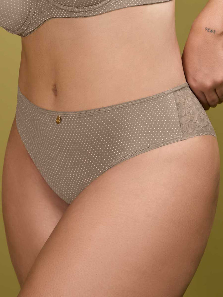 Cachetero Para Mujer con Encaje Posterior Pistacho Cremoso