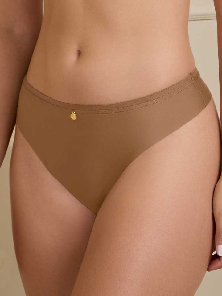 Brasilera sin Elástico Para Mujer Color Mocca