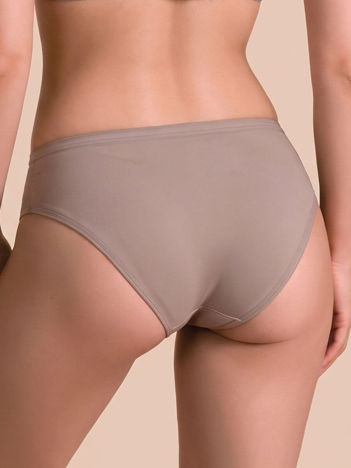 Panty Para Mujer con Encaje Frontal Color Cocoa