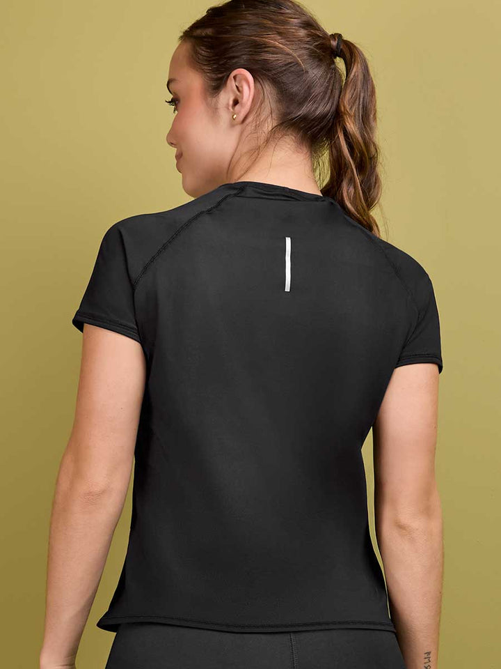 Camiseta Deportiva Para Mujer Color Negro